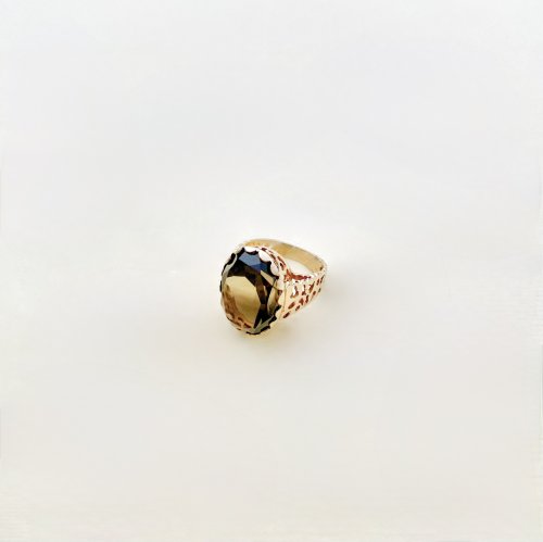 Vintage 9ct. Gold Quartz Ring.