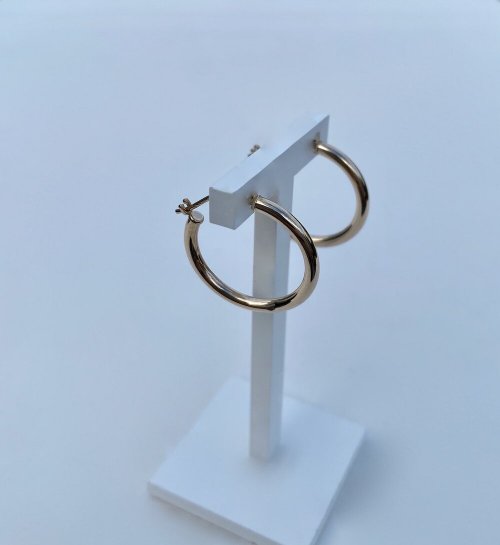 9ct. Yellow Gold small / slim Hoop Earrings.
