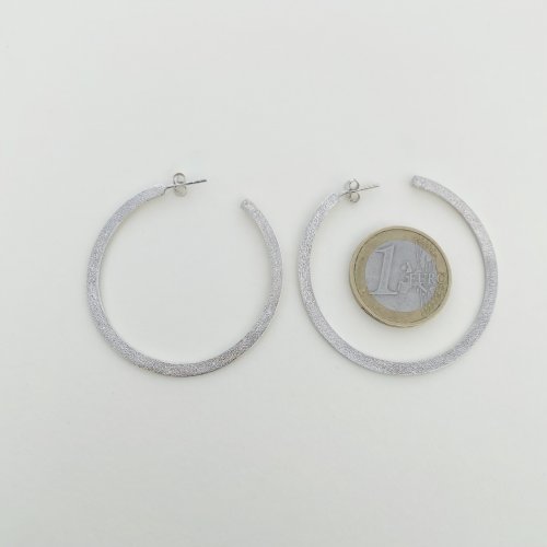 Silver Glamour Hoop Earrings / Frosted Finish. 