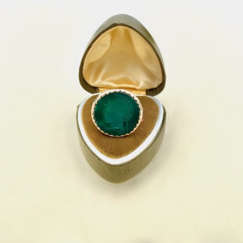 Antique 9ct. Yellow Gold Seal / Fob with Roman Intaglio.