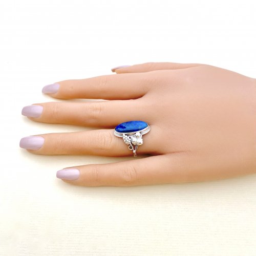 Vintage Silver Lapis Lazuli Ring.