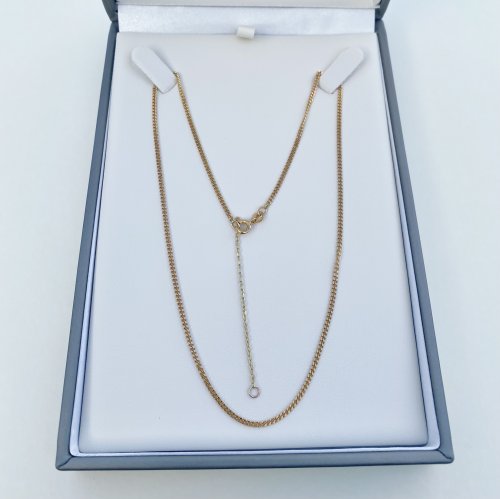 9ct. Gold Curb Link Neck Chain. 