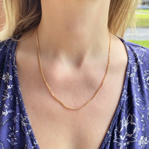 9ct. Gold Curb Link Neck Chain. 