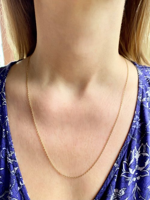 9ct. Yellow Gold Fine Link Neck Chain. 21 ½