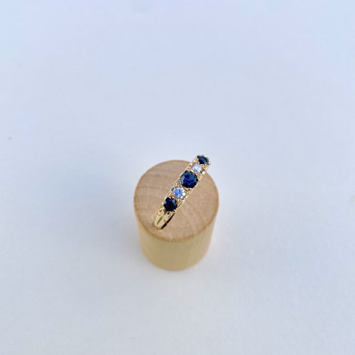 18ct. Gold Sapphire &amp; Diamond Ring. 