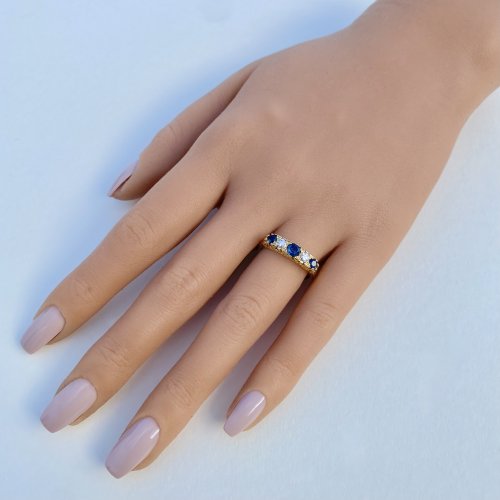 18ct. Gold Sapphire &amp; Diamond Ring. 