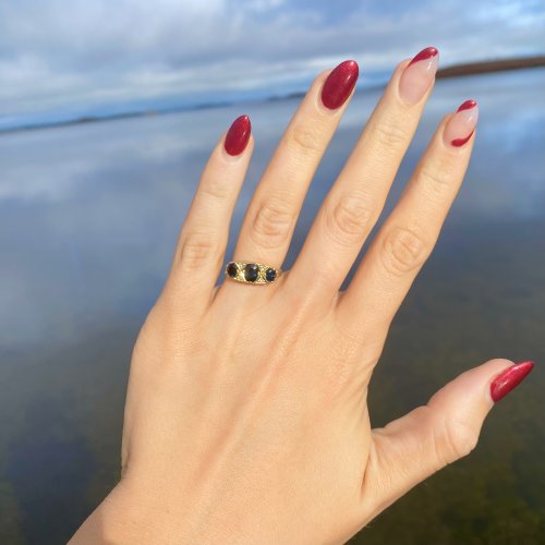 18ct. gold Sapphire &amp; Diamond Ring. 