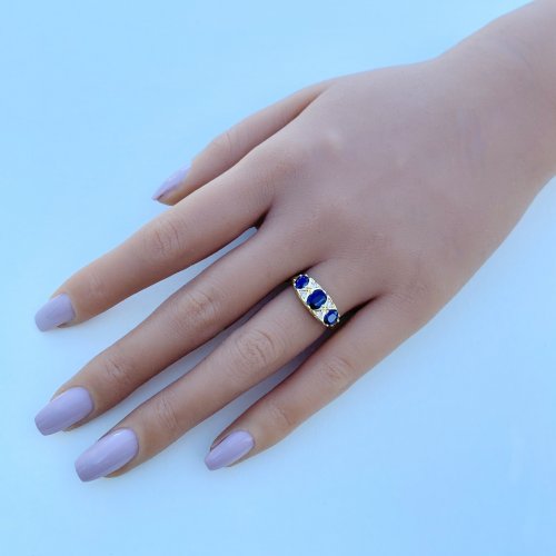 18ct. gold Sapphire &amp; Diamond Ring. 