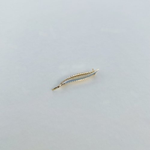 9ct. Yellow Gold Leaf Design Brooch. NEW STOCK.