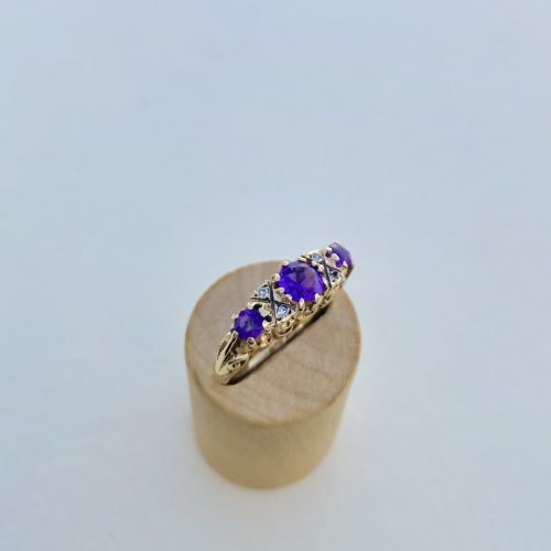 9ct. Gold 3-Stone Amethyst &amp; Diamond Ring. 
