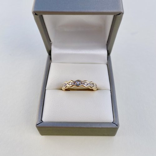 9ct. Gold Scalloped Half Eternity Ring with Diamonds. 
