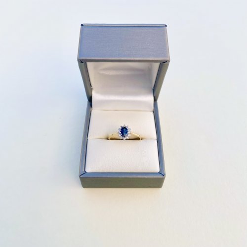 Hallmarked 9ct. Gold Sapphire &amp; Diamond Ring. 
