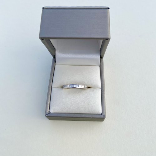 18ct. White Gold Half Eternity Ring / Baguette Diamonds.