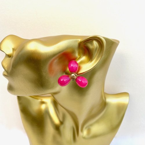 Vintage Raspberry Coloured Propeller Shaped Earrings.