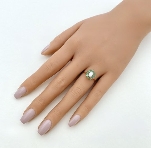 Hallmarked 9ct. Gold Opal Ring. NEW IN STOCK.