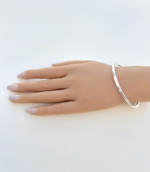 Sterling Silver Solid Oval Cuff Bangle.  NEW STOCK.