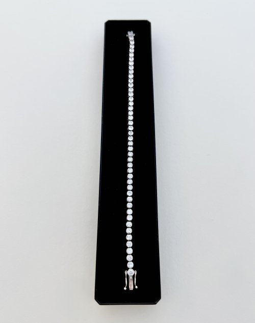 Sparkling Silver Tennis Bracelet. NEW STOCK.