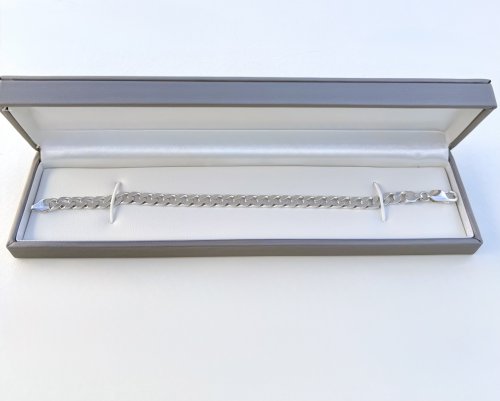Hallmarked Silver Curb / Cuban Link Bracelet. NEW STOCK.