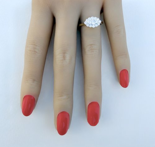 18ct. Yellow Gold Diamond Oval Set Ring. NEW STOCK.