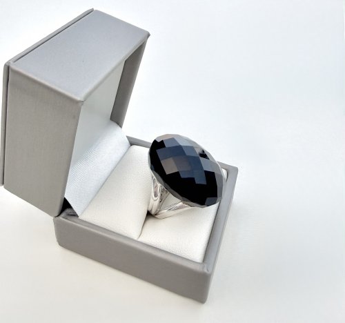Large Faceted Black Agate Sterling Silver Ring. NEW IN.