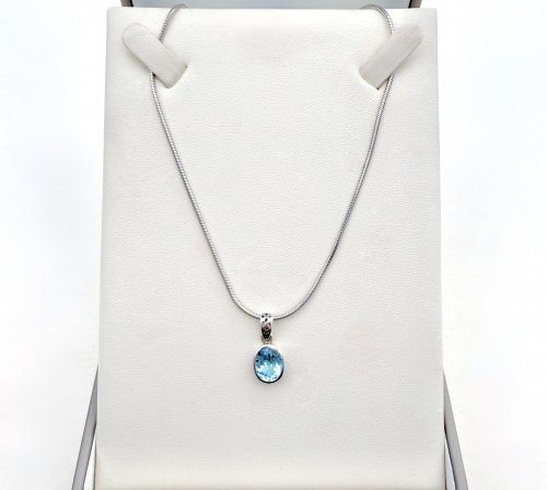 Silver Sky Blue Topaz Pendant 16."  NEW IN.