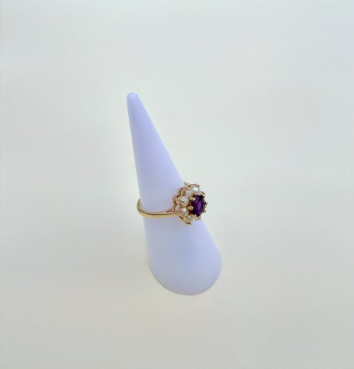 9ct.Yellow Gold Amethyst &amp; Seed Pearl Ring. NEW IN STOCK.