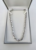 Contemporary Silver Chunky Chain. 19½ NEW STOCK.