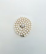 Single-Row 19" Necklace of Cultured Pearls with 9ct. Gold Clasp.